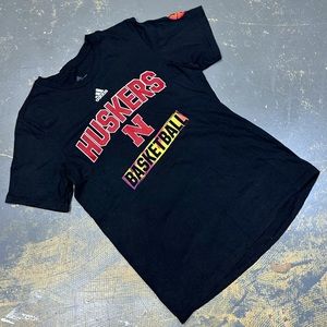 Adidas Nebraska Cornhuskers Basketball Shirt Medium NCAA 28L001 University